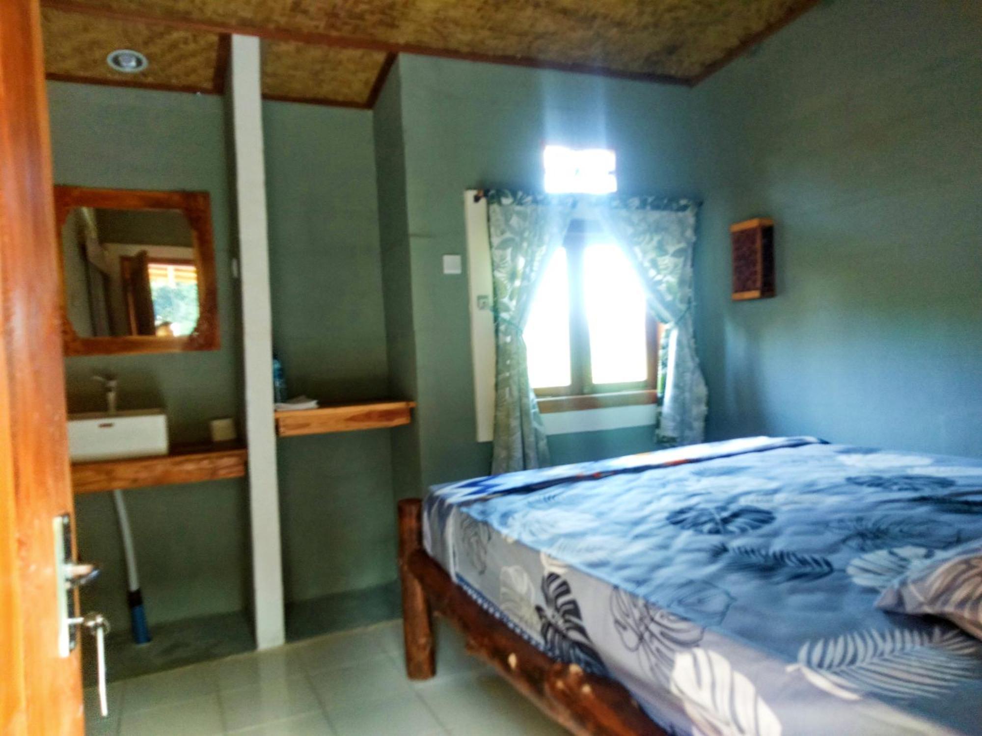 Wooden Kemiren Homestay Banyuwangi Banyuwangi  Extérieur photo