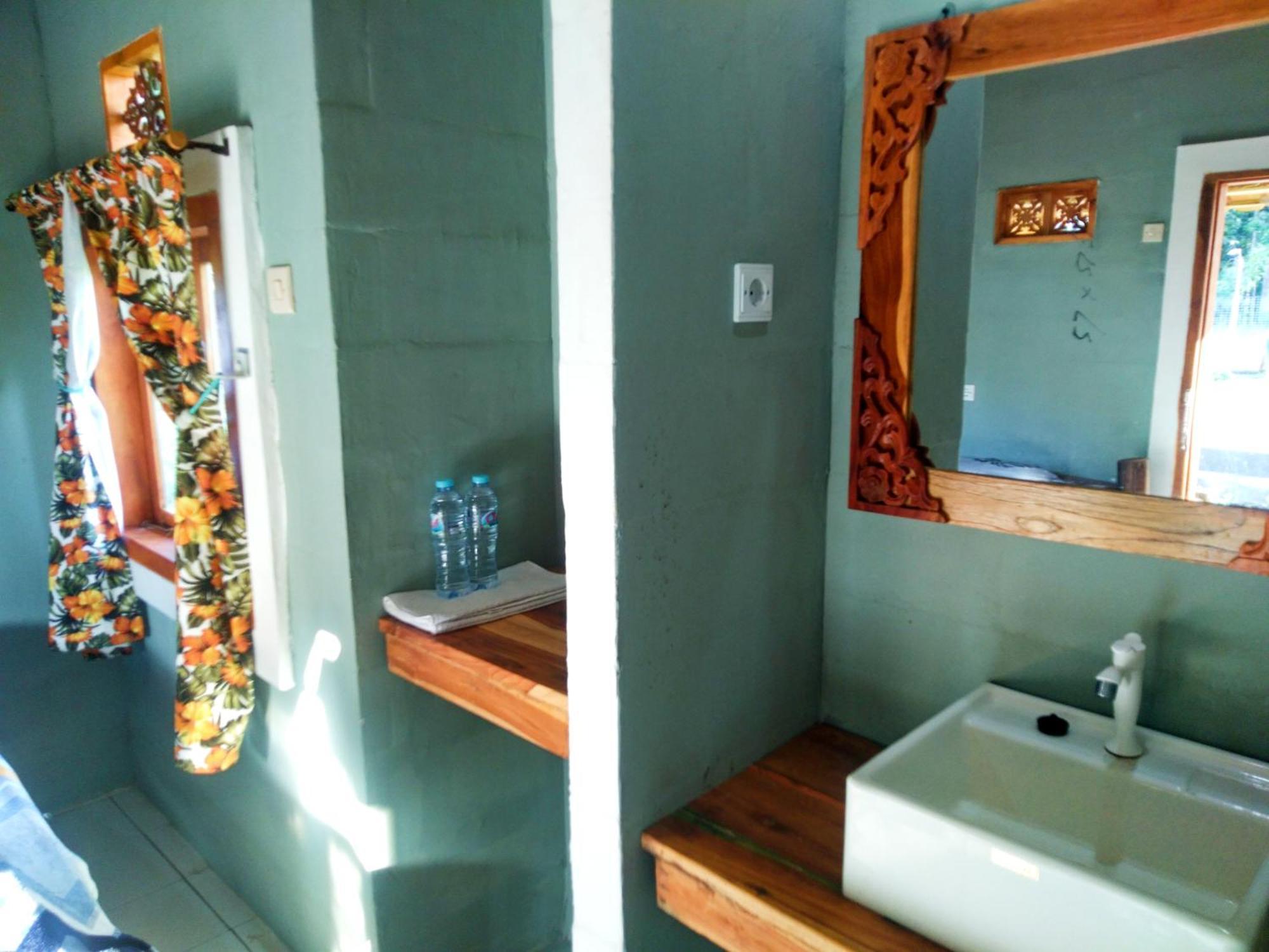 Wooden Kemiren Homestay Banyuwangi Banyuwangi  Extérieur photo