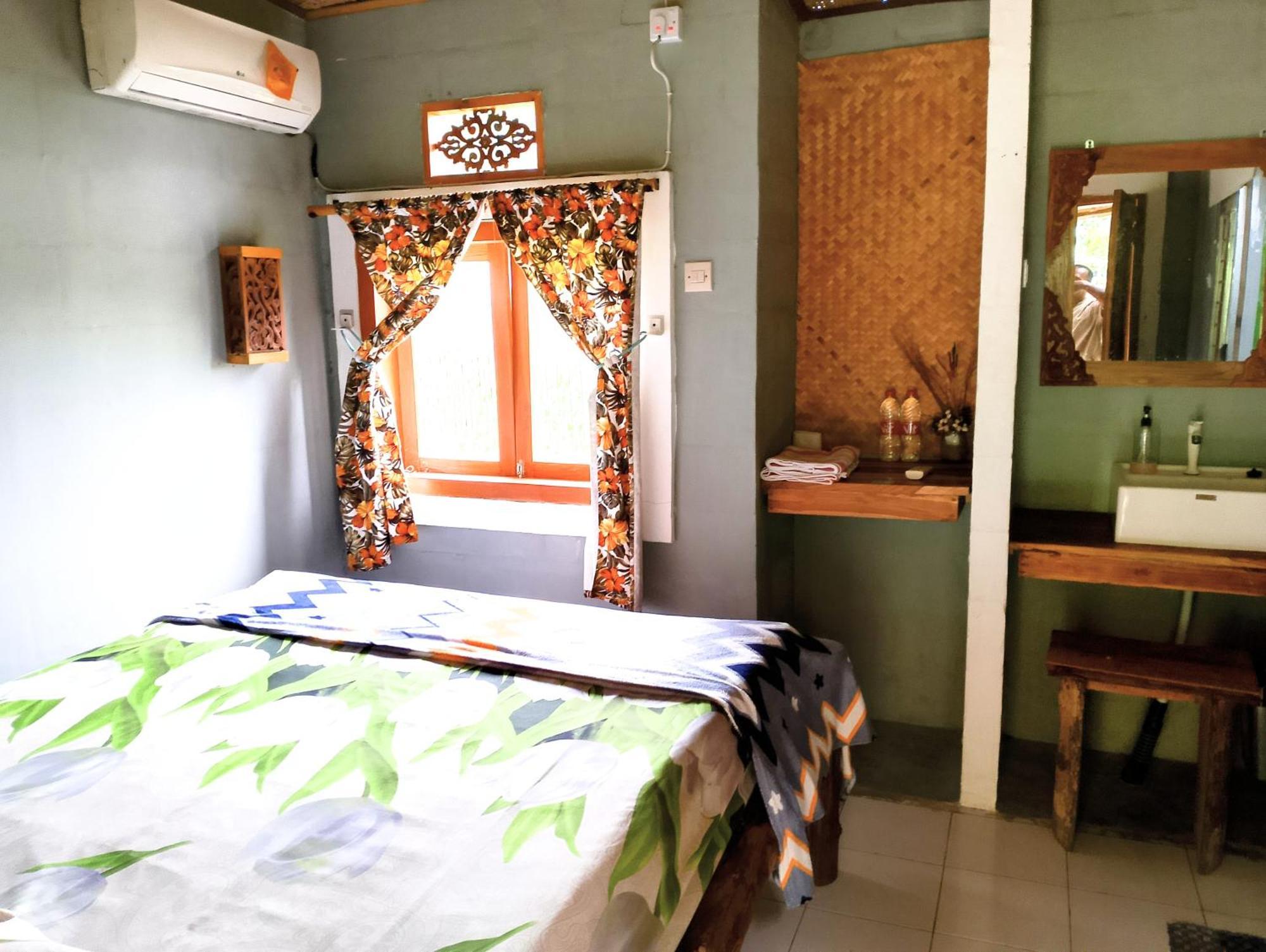 Wooden Kemiren Homestay Banyuwangi Banyuwangi  Extérieur photo